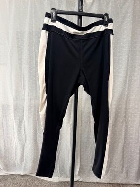 FLX Black and White Leggings - 1X